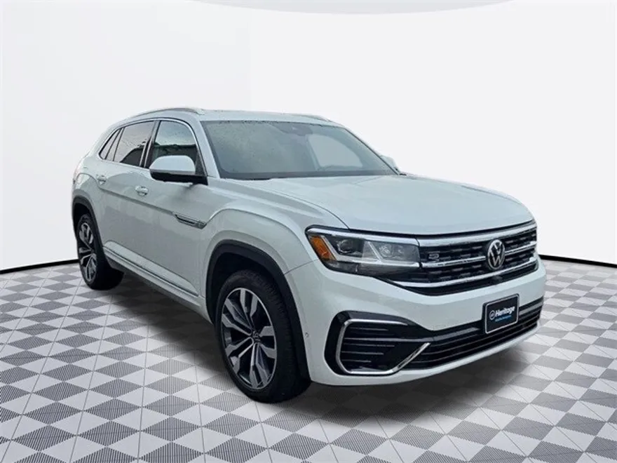 2023 Volkswagen Atlas Cross Sport V6 SEL Premium R-Line photo 1