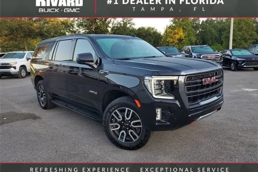 2024 Gmc Yukon XL AT4 photo 1