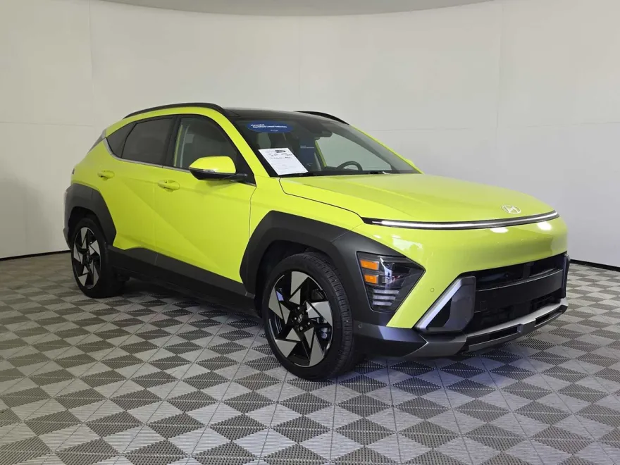 2024 Hyundai Kona Limited photo 1