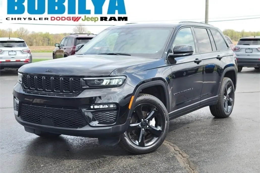 2024 Jeep Grand Cherokee Limited photo 1