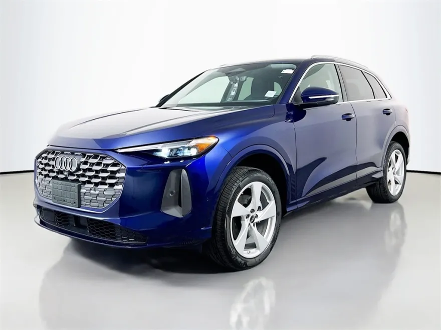 2025 Audi Q5 2.0T Premium Plus photo 1