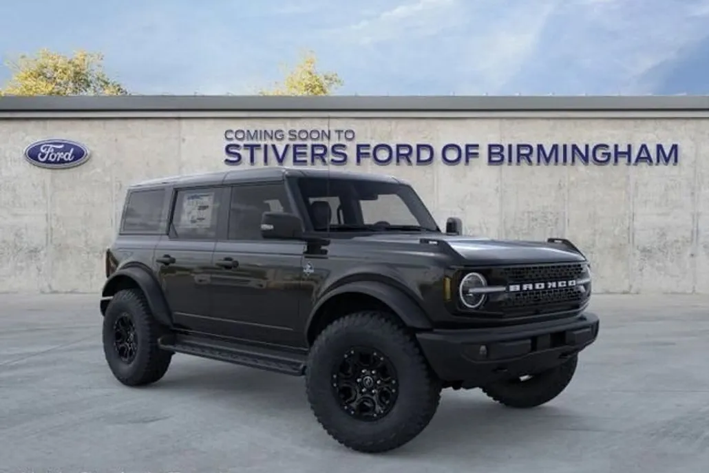 2025 Ford Bronco Outer Banks photo 1