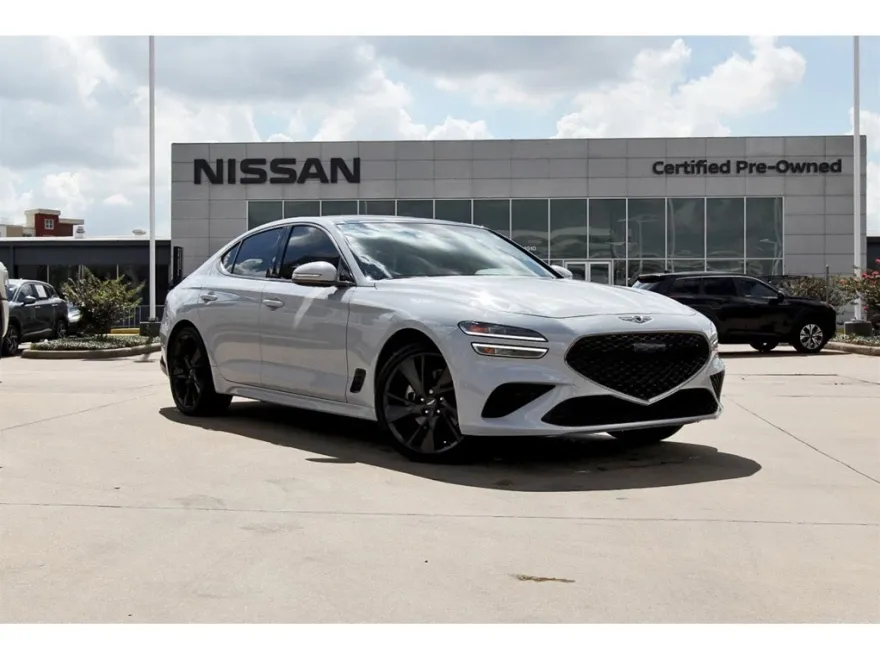 2023 Genesis G70 2.0T photo 1