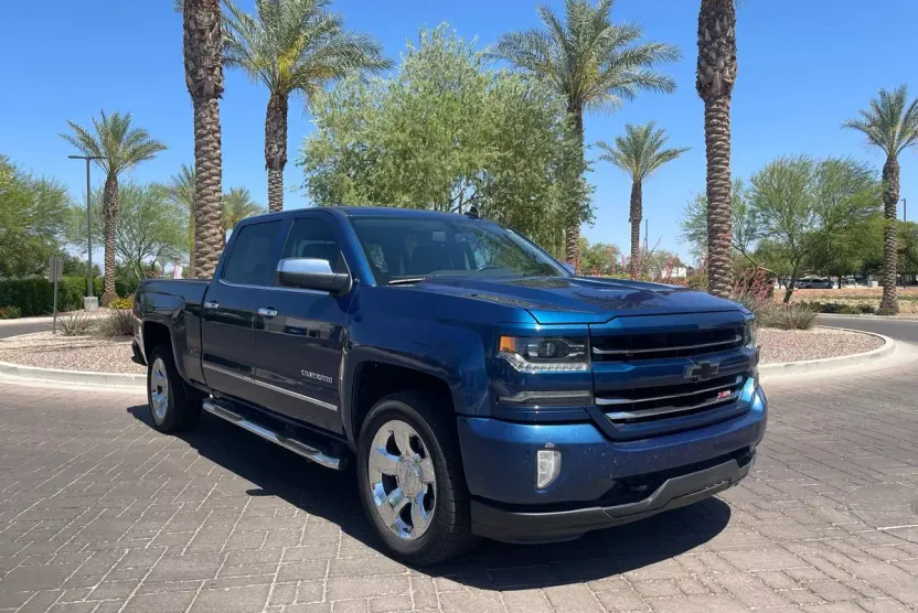 2017 Chevrolet Silverado 1500 LTZ Z71 photo 1