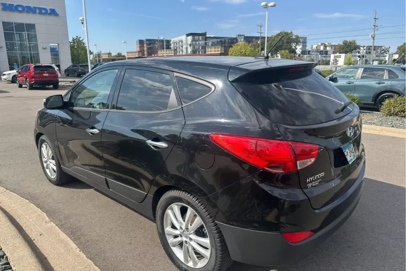 2012 Hyundai Tucson Limited photo 1