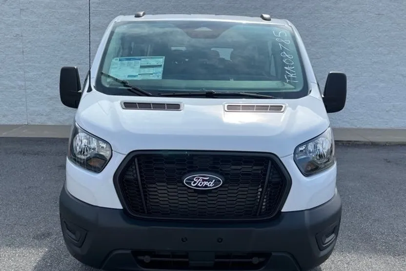 2026 Ford Transit photo 1