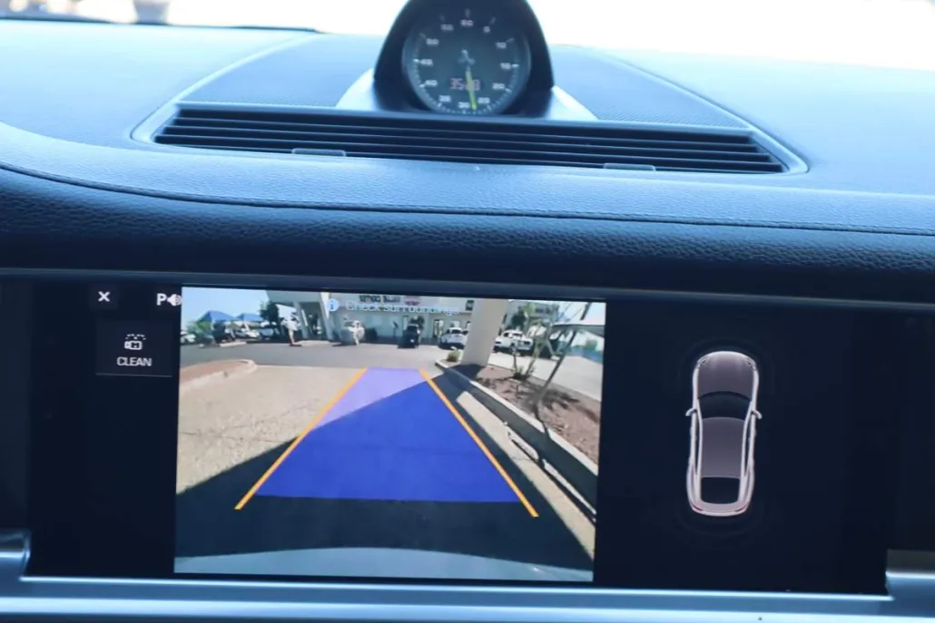 2018 Porsche Panamera 4 E-Hybrid photo 1