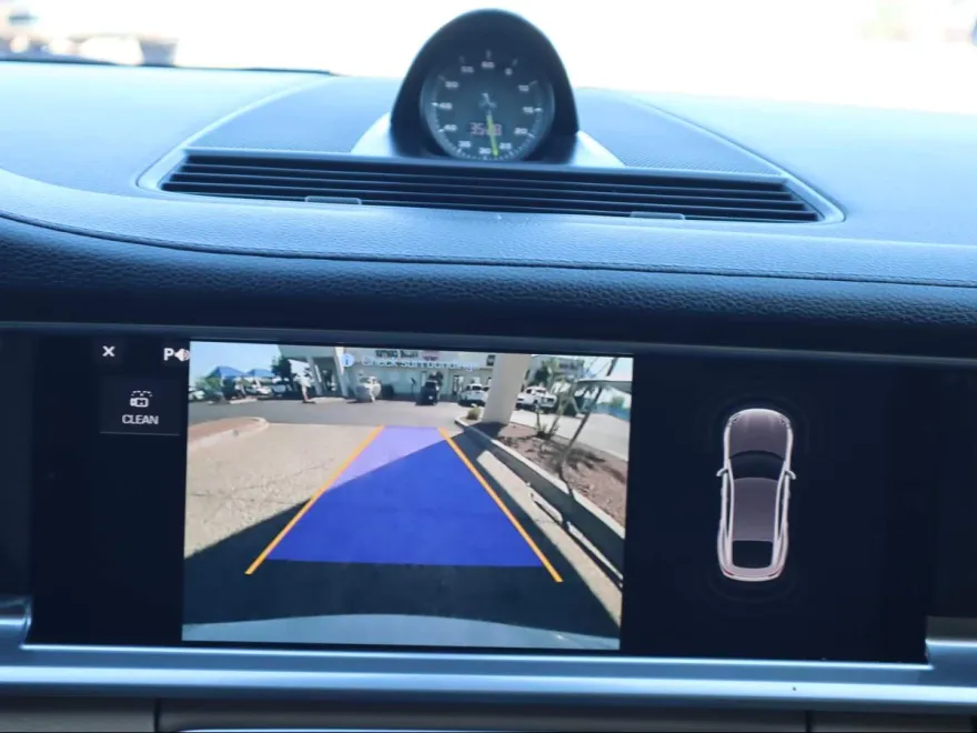 2018 Porsche Panamera 4 E-Hybrid photo 1