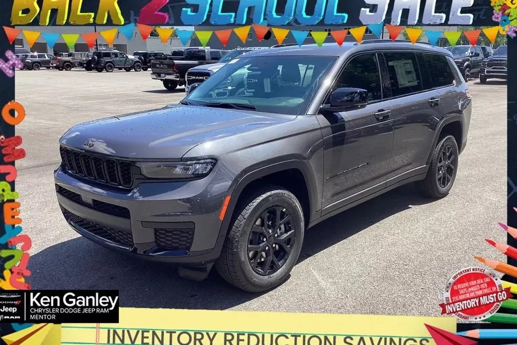 2025 Jeep Grand Cherokee Altitude photo 1
