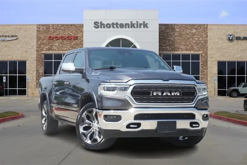 2022 Ram 1500 Limited photo 1