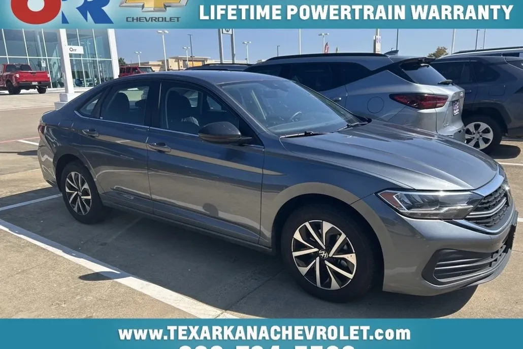 2024 Volkswagen Jetta 1.5T S photo 1