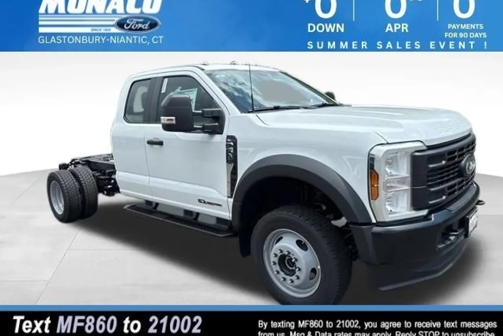 2025 Ford F-550 photo 1