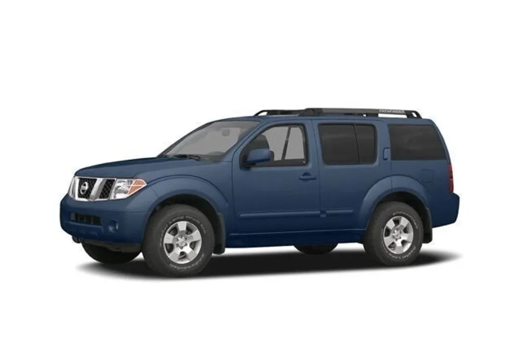 2007 Nissan Pathfinder LE photo 1