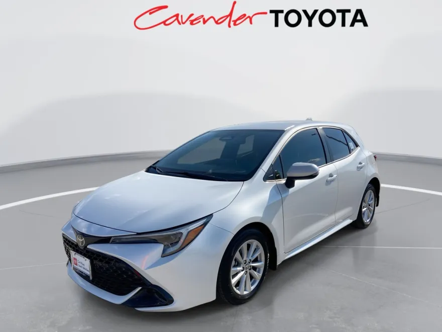 2024 Toyota Corolla SE photo 1