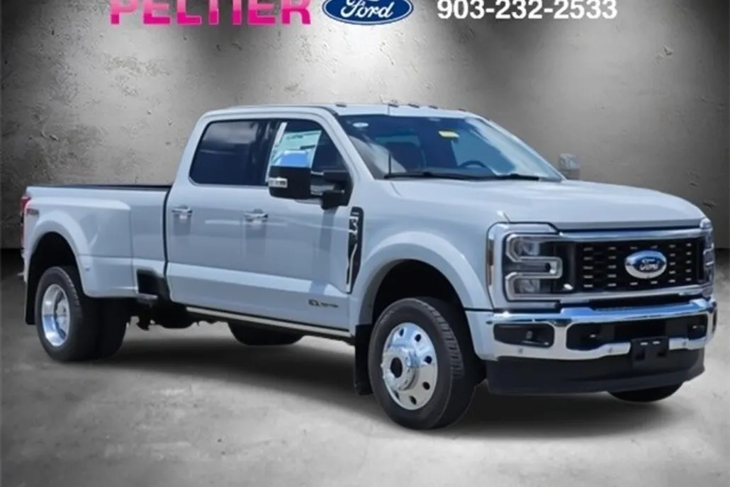 2025 Ford F-450 photo 1