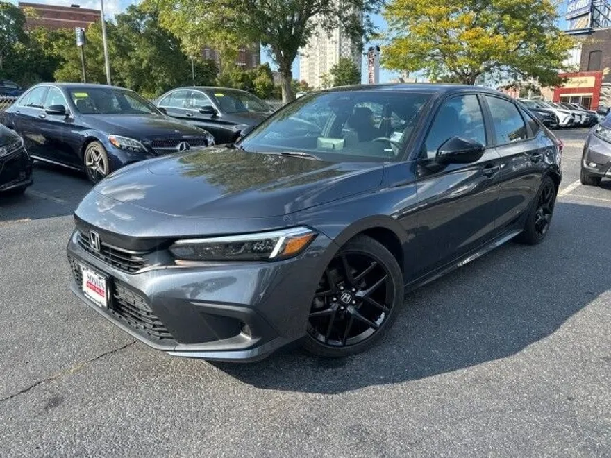 2022 Honda Civic Sport photo 1
