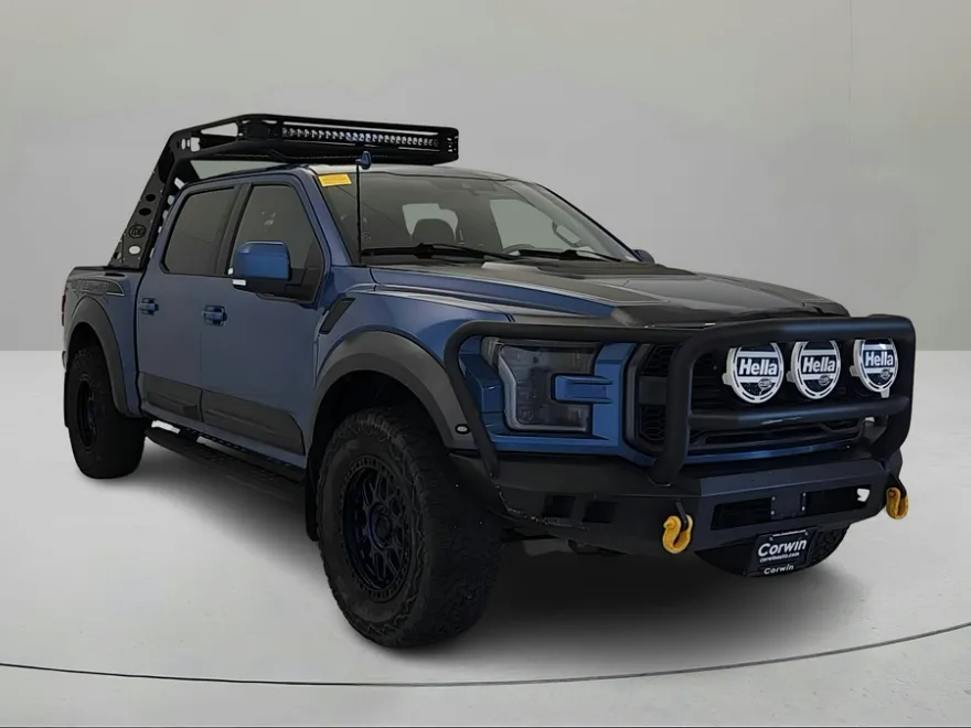 2020 Ford F-150 Raptor photo 1