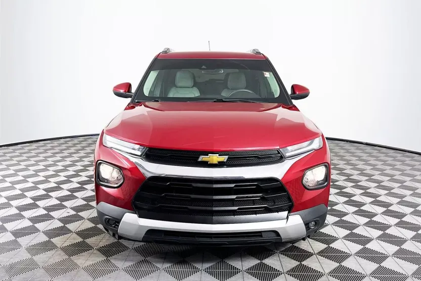 2021 Chevrolet Trailblazer LT photo 1