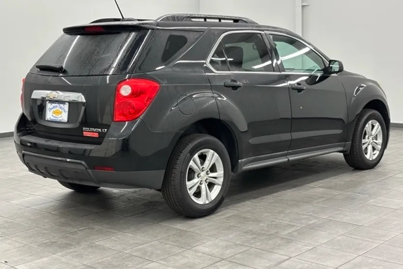 2015 Chevrolet Equinox LT photo 1