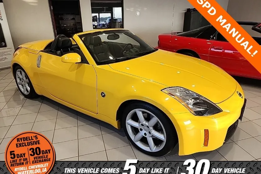 2005 Nissan 350Z Touring photo 1