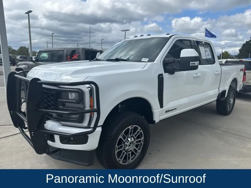 2023 Ford F-250 Lariat photo 1