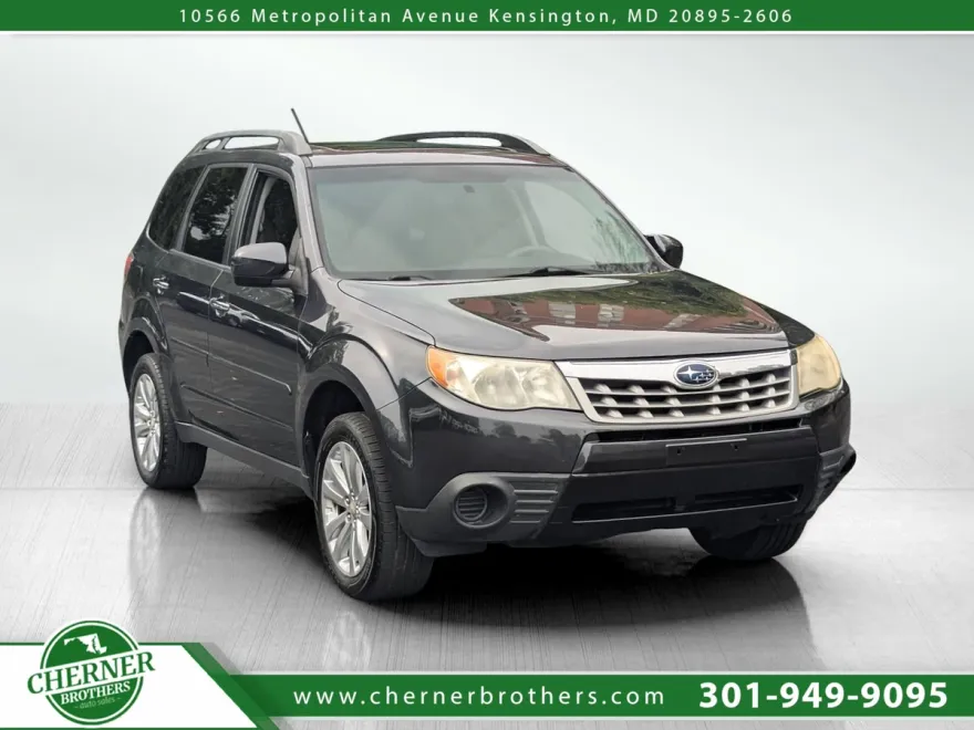 2011 Subaru Forester 2.5X Premium photo 1