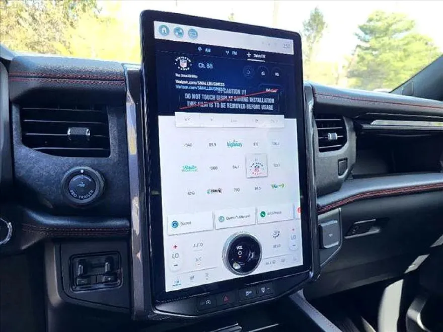 2024 Ford Expedition Limited photo 1