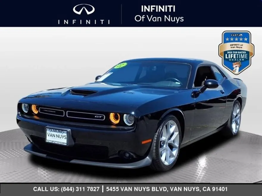 2022 Dodge Challenger GT photo 1