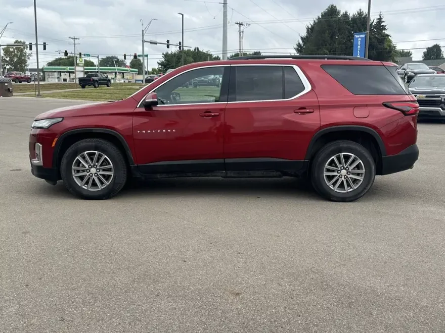 2023 Chevrolet Traverse Cloth 1LT photo 1