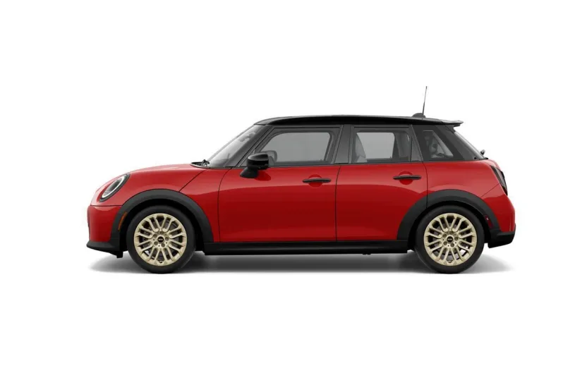 2026 Mini Cooper 4 Door Hardtop Iconic photo 1