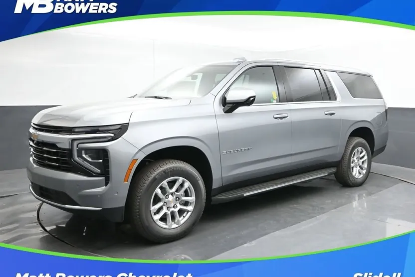 2025 Chevrolet Suburban LS photo 1