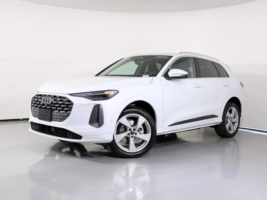 2025 Audi Q5 Premium Plus TFSI photo 1