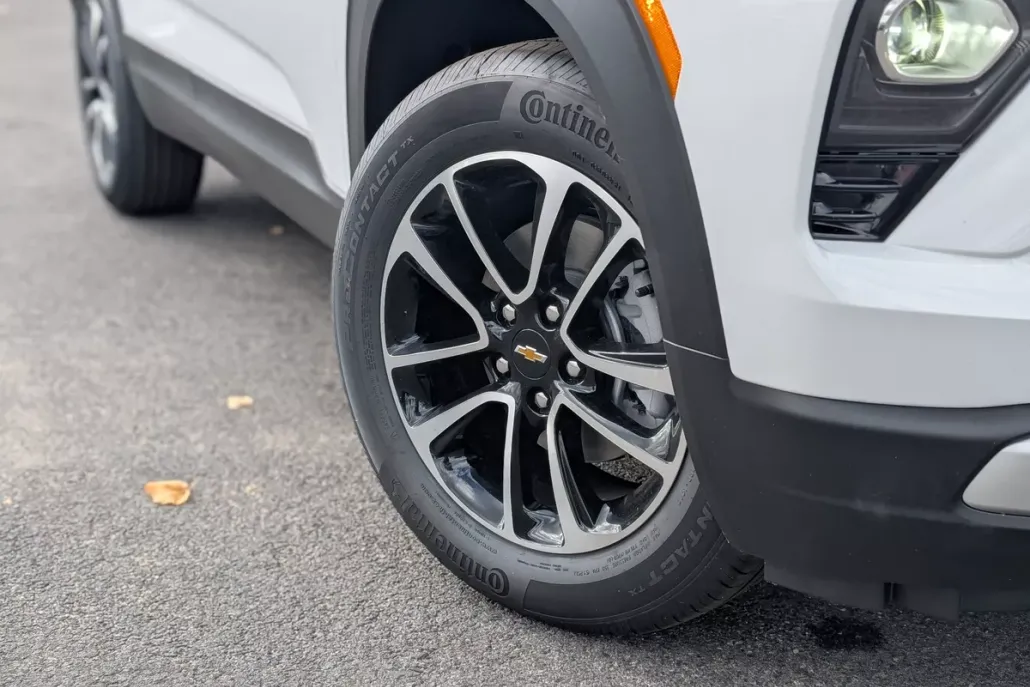 2026 Chevrolet Trailblazer LT photo 1