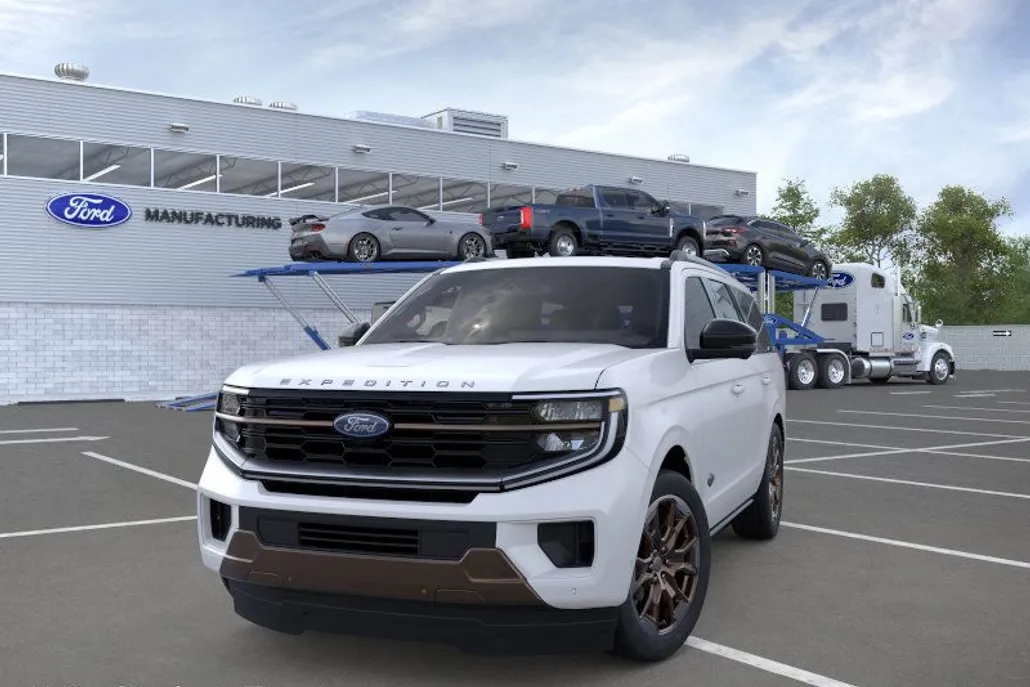 2025 Ford Expedition King Ranch photo 1