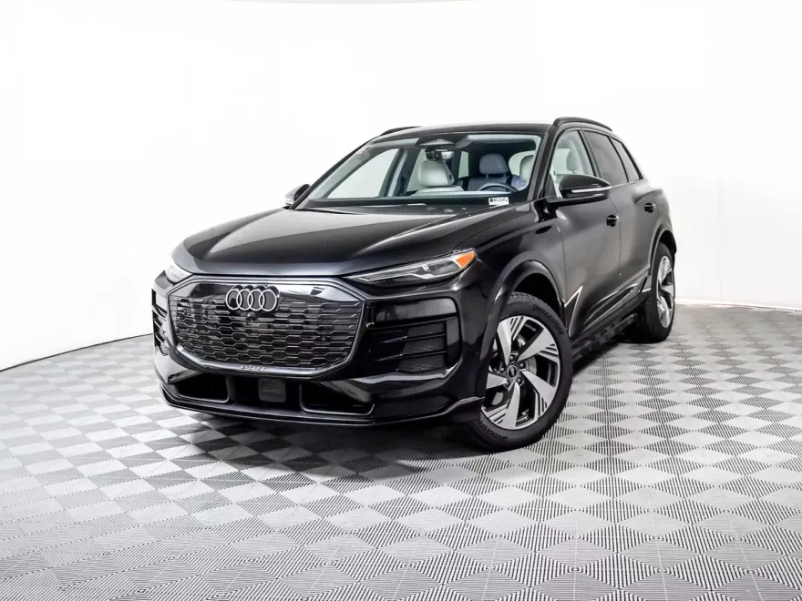 2025 Audi Q6 E-tron Premium photo 1