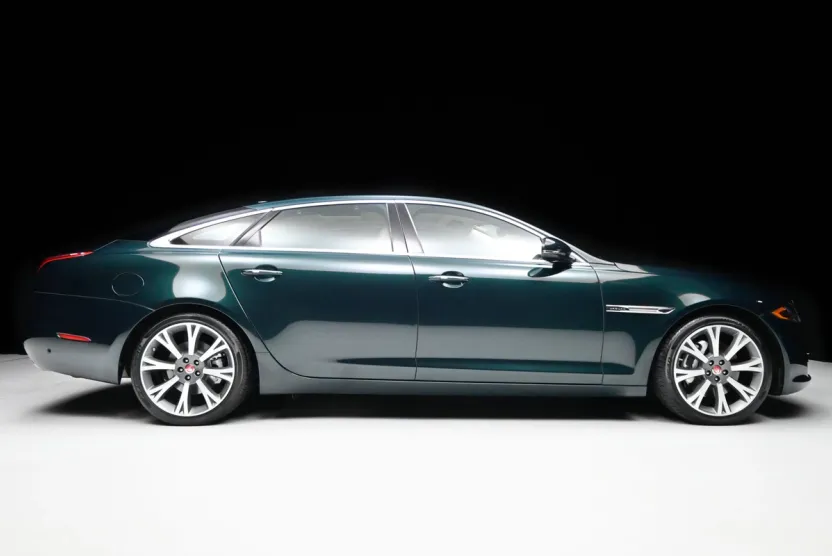 2019 Jaguar XJ XJL Portfolio photo 1
