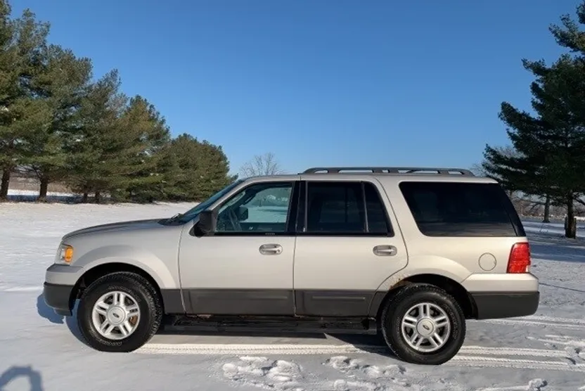 2005 Ford Expedition photo 1