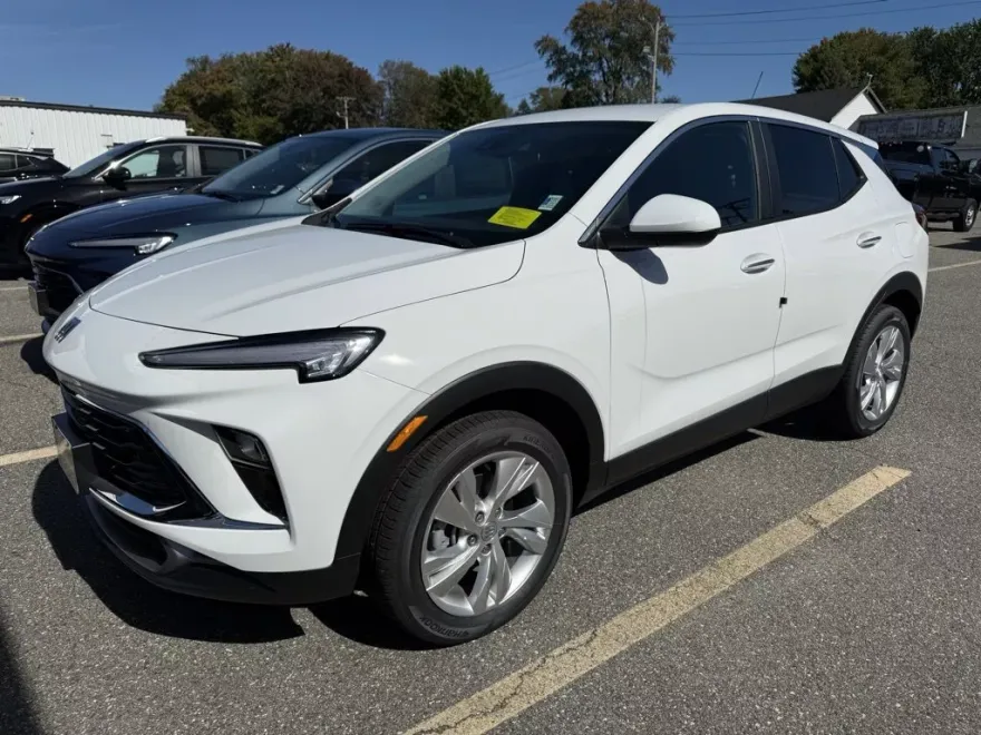 2026 Buick Encore GX Preferred photo 1