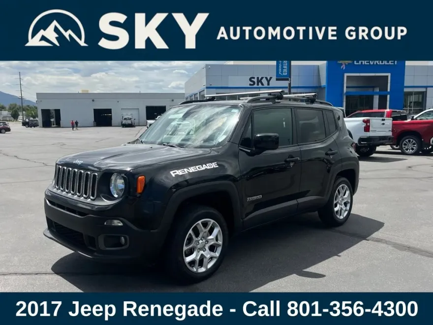 2017 Jeep Renegade Latitude North Edition photo 1