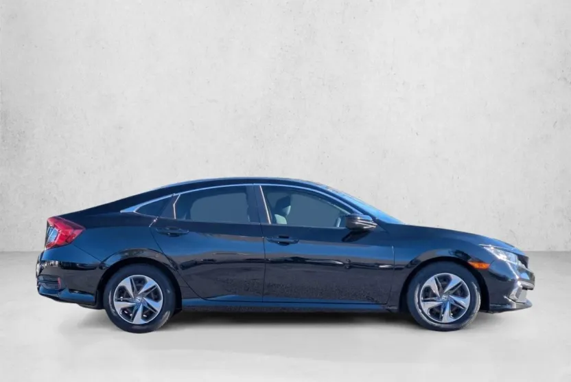 2019 Honda Civic LX photo 1