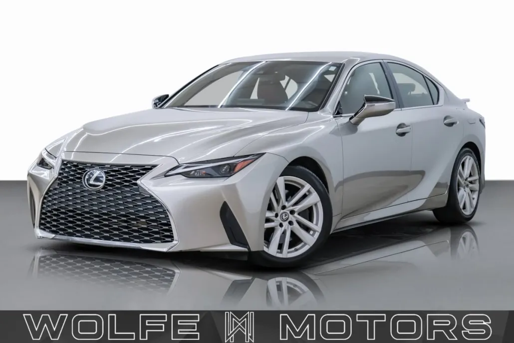 2022 Lexus IS 300 photo 1