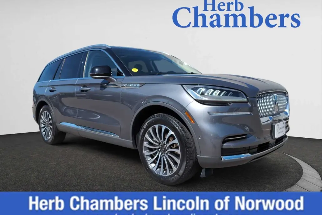 2023 Lincoln Aviator Reserve photo 1