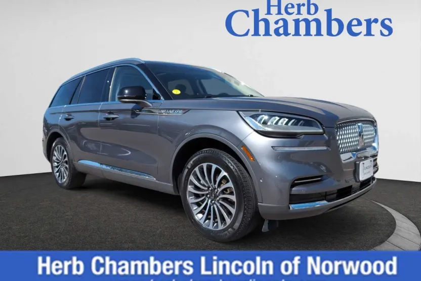 2023 Lincoln Aviator Reserve photo 1