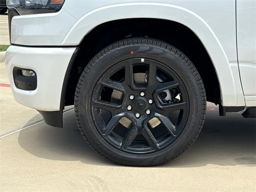 2025 Ram 1500 Laramie photo 1