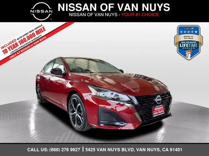 2025 Nissan Altima SR photo 1