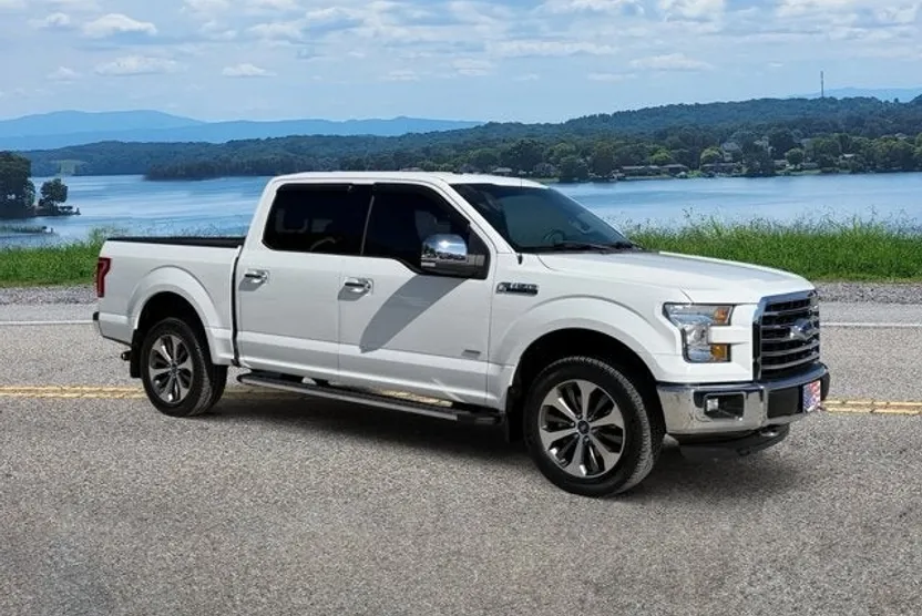 2016 Ford F-150 XLT photo 1