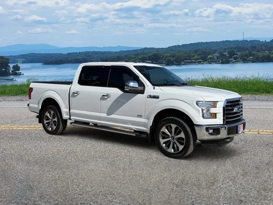 2016 Ford F-150 XLT photo 1