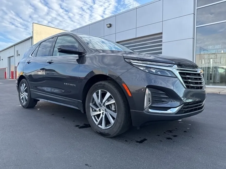 2022 Chevrolet Equinox Premier photo 1