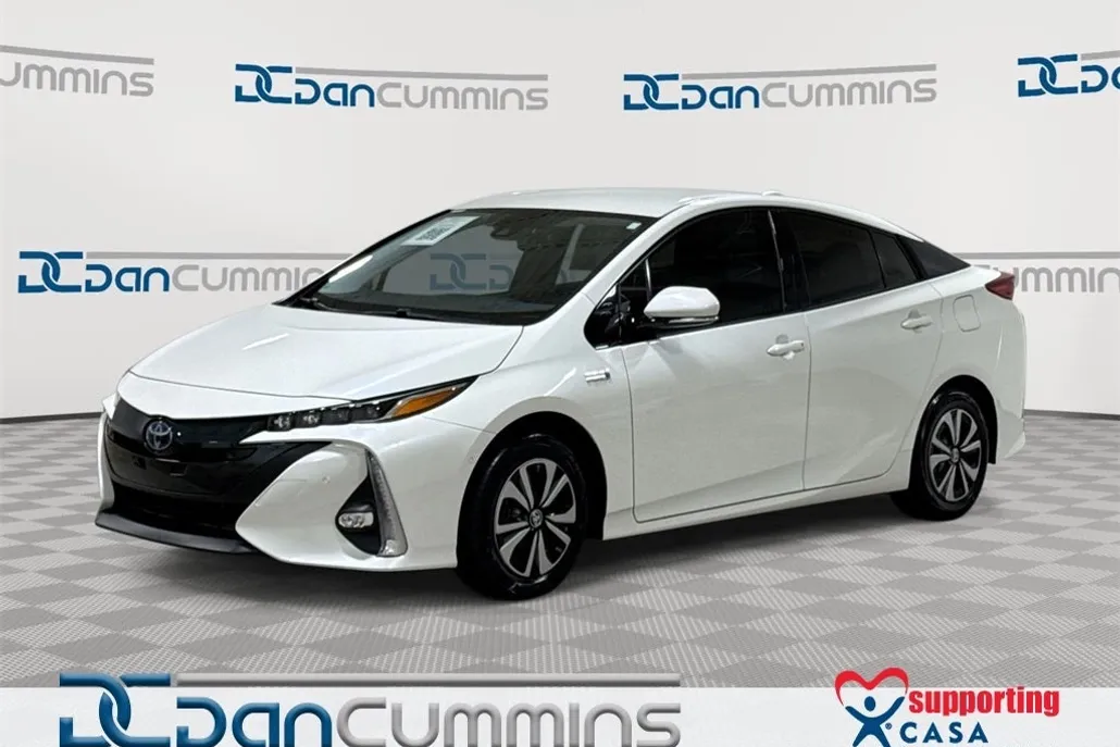 2018 Toyota Prius Prime photo 1