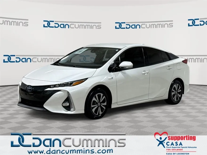 2018 Toyota Prius Prime photo 1